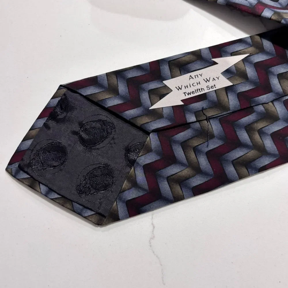 Vintage 1996 Grateful Dead Twelfth Set Blue Metallic Chevron Silk Tie Collectors